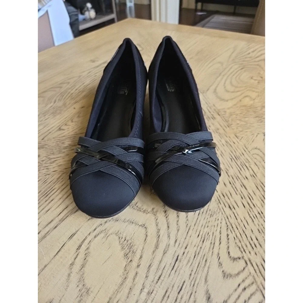Cliffs by White Mountain Bowie Wedge Pumps 9.5 Black Professional Comfort Career